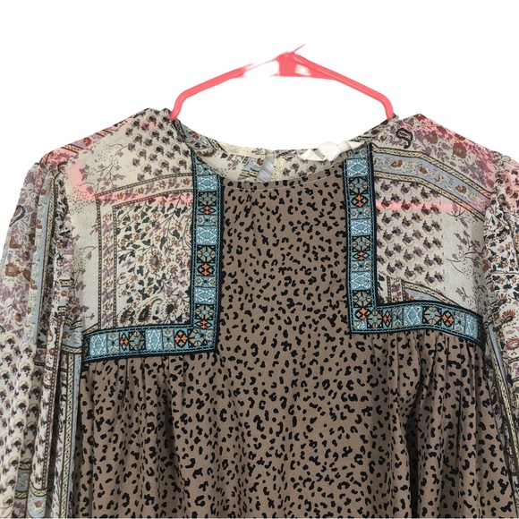 Entro Animal & Floral Print Blouse with Balloon Poet Sleeves, Smocked Wrist, S - Picture 3 of 7